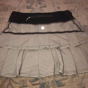 striped lululemon skirt